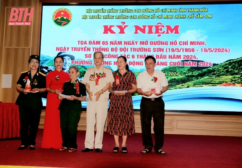 Hội Truyền thống Trường Sơn - đường Hồ Chí Minh TP Sầm Sơn kỷ niệm 65 năm ngày mở đường Hồ Chí Minh