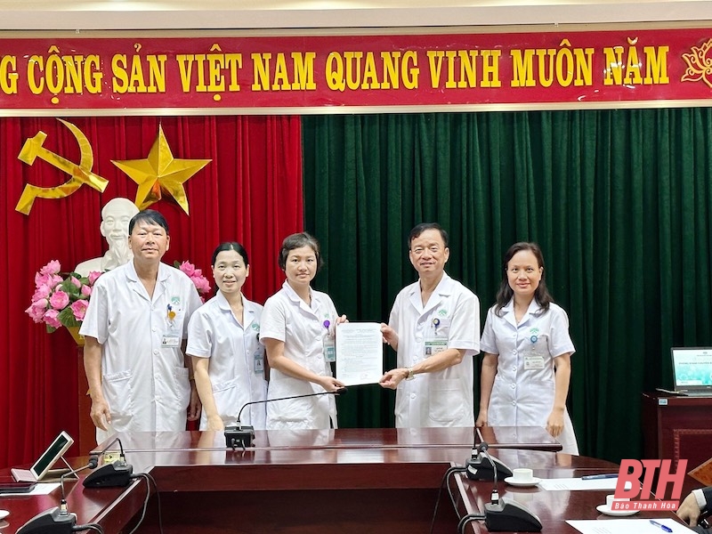 Bệnh viện Đa khoa tỉnh Thanh Hóa khai trương Phòng khám chuyên đề bệnh vẩy nến