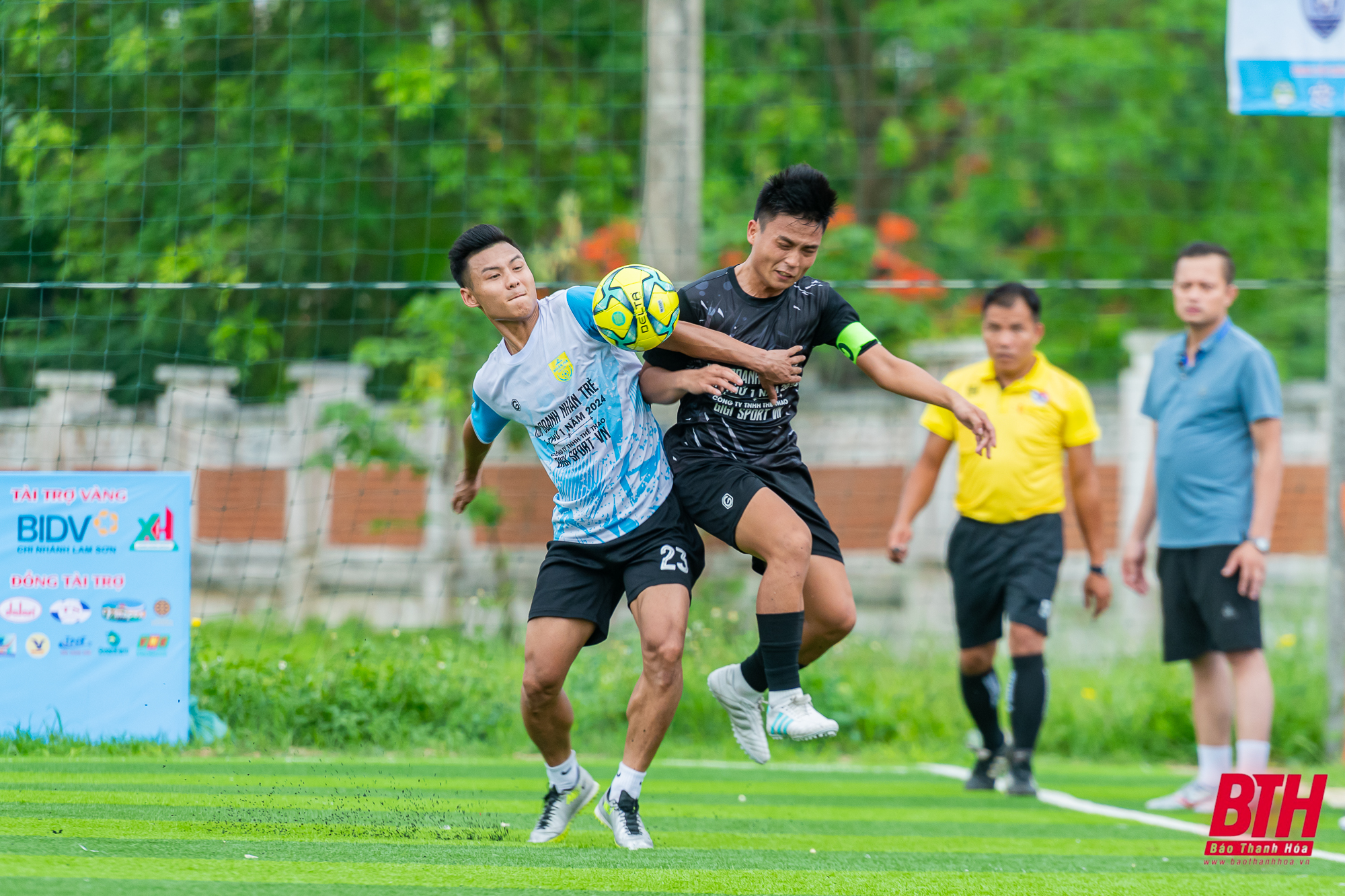 Lộ diện 3 đội bóng cầm chắc vé vào tứ kết giải Bóng đá 7 người tỉnh Thanh Hóa - Cúp Doanh Nhân trẻ lần thứ nhất năm 2024