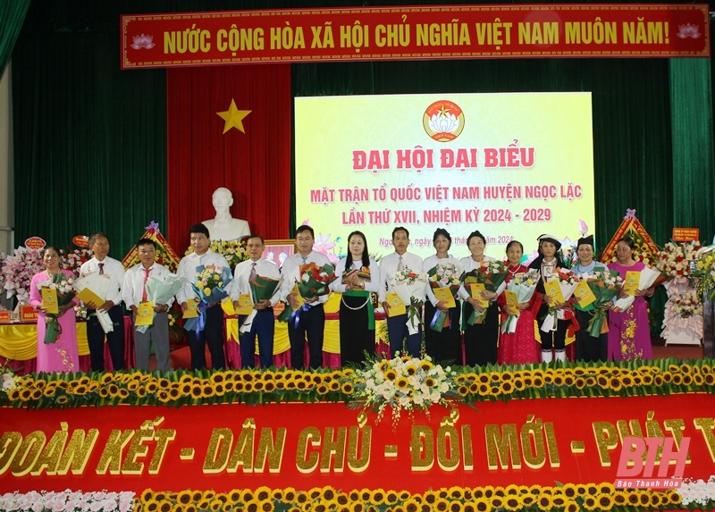 Đổi mới, nâng cao hiệu quả hoạt động, phấn đấu xây dựng Ngọc Lặc đạt chuẩn huyện nông thôn mới