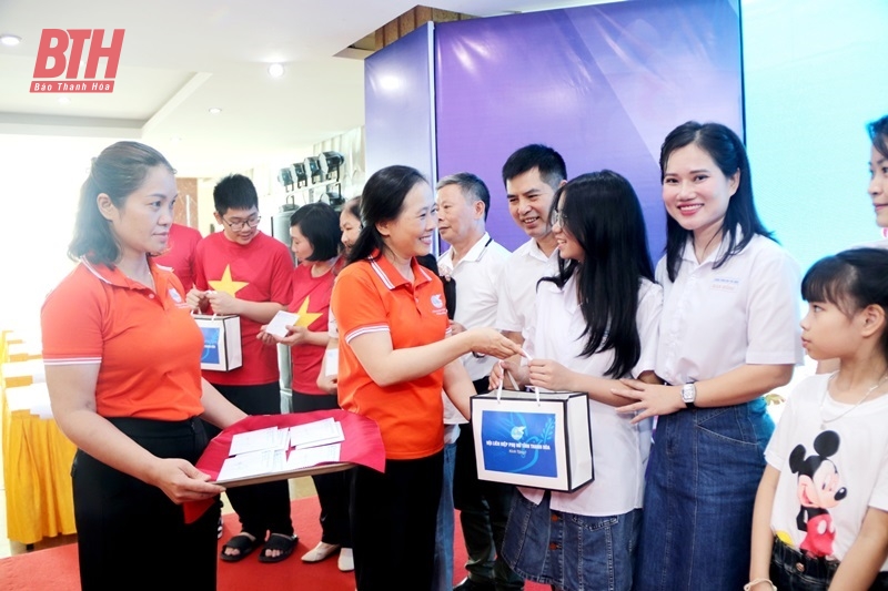 đăng ký m88 “Gia đình kết nối yêu thương” và sáng kiến truyền thông về ATGT