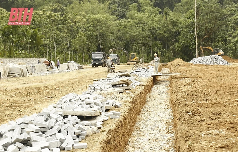 Đẩy nhanh tiến độ các dự án tái định cư vùng có nguy cơ cao bị ảnh hưởng thiên tai