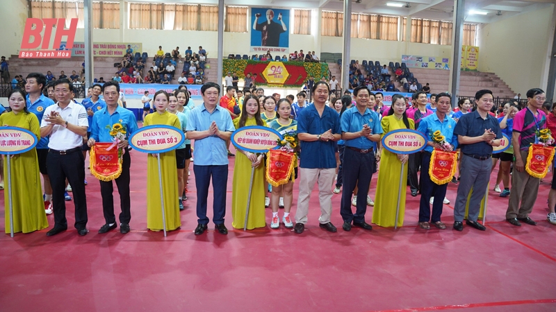 Đông Sơn: Sôi nổi Hội thao công nhân, viên chức, lao động và Giải bóng bàn mở rộng năm 2024 