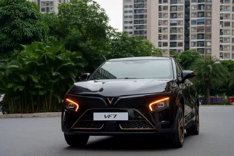 Những cái nhất giúp VinFast VF 7 trở thành xe 1 tỷ, option vài tỷ