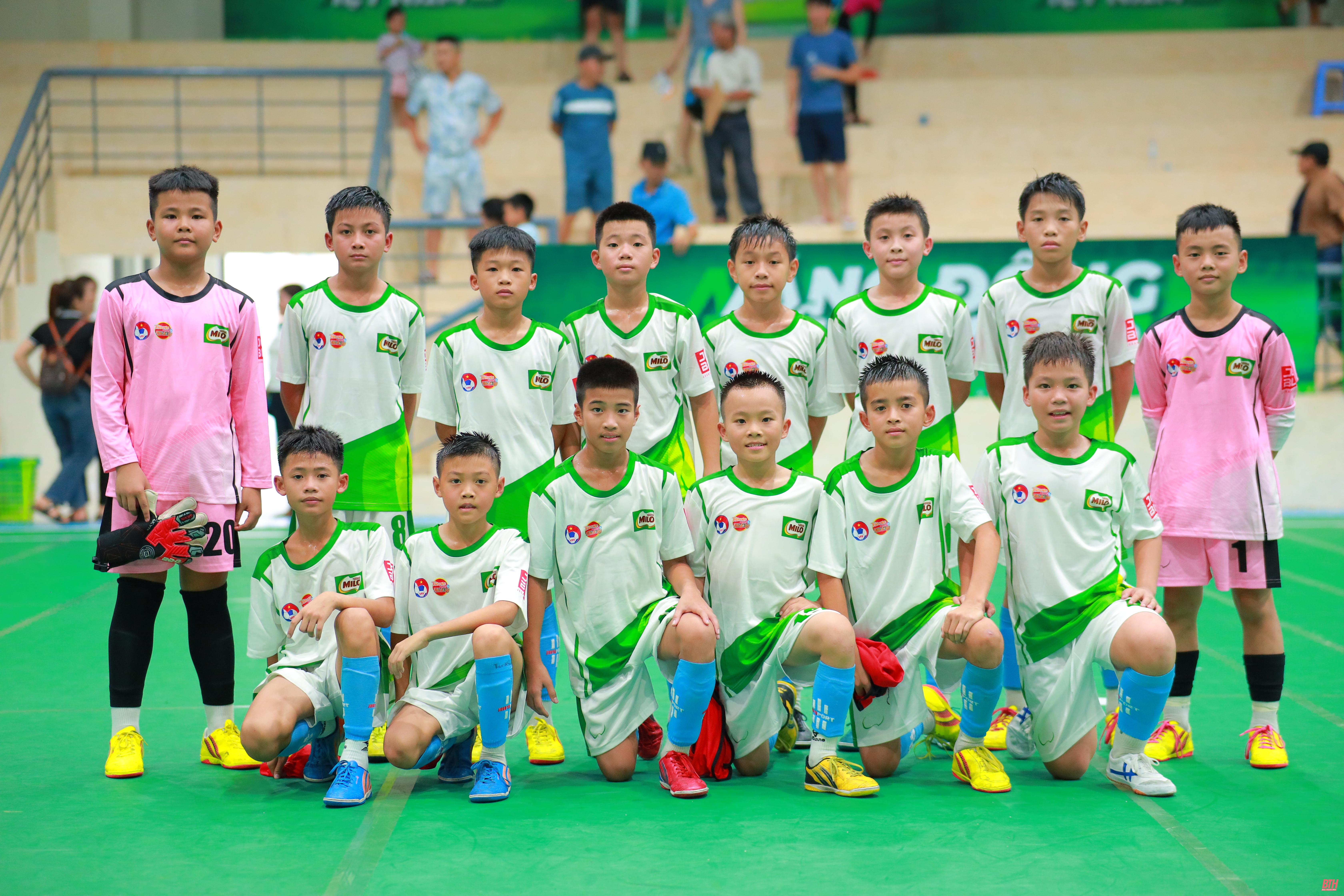 U11 Việt Hùng Thanh Hoá tiếp tục làm mưa làm gió với những vũ điệu futsal đẹp mắt tại Vòng loại Giải Bóng đá Nhi đồng toàn quốc 2024