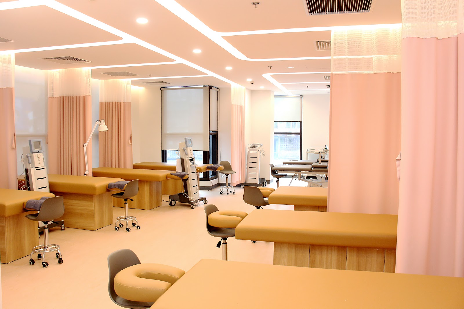 Chọn trung tâm vật lý trị liệu sau phẫu thuật đứt gân ngón tay chất lượng theo 4 tiêu chí