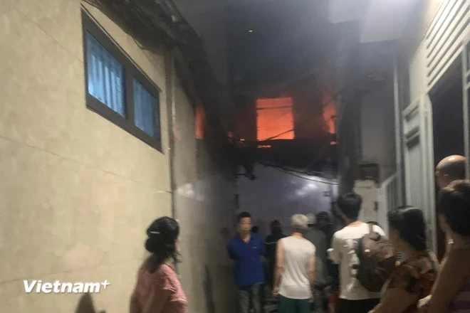 Hôm nay, Quốc hội bàn thảo về đường cao tốc Bắc-Nam, dự án Luật Công chứng