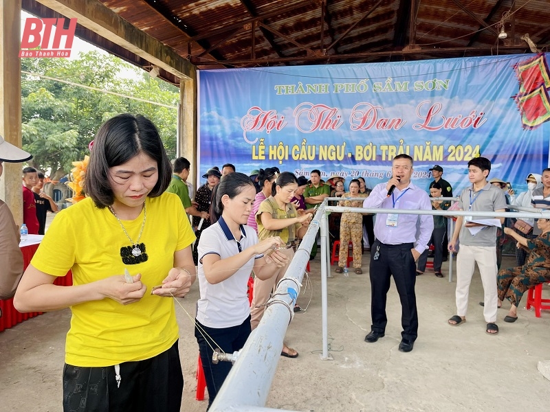 Đặc sắc lễ hội cầu ngư - bơi trải TP Sầm Sơn 2024