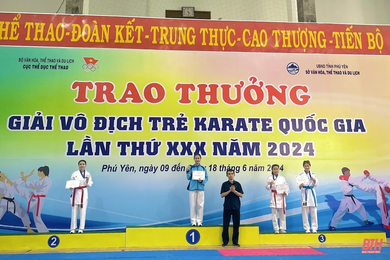 Võ sỹ trẻ Karate Thanh Hoá thi đấu thành công tại giải Vô địch trẻ quốc gia năm 2024