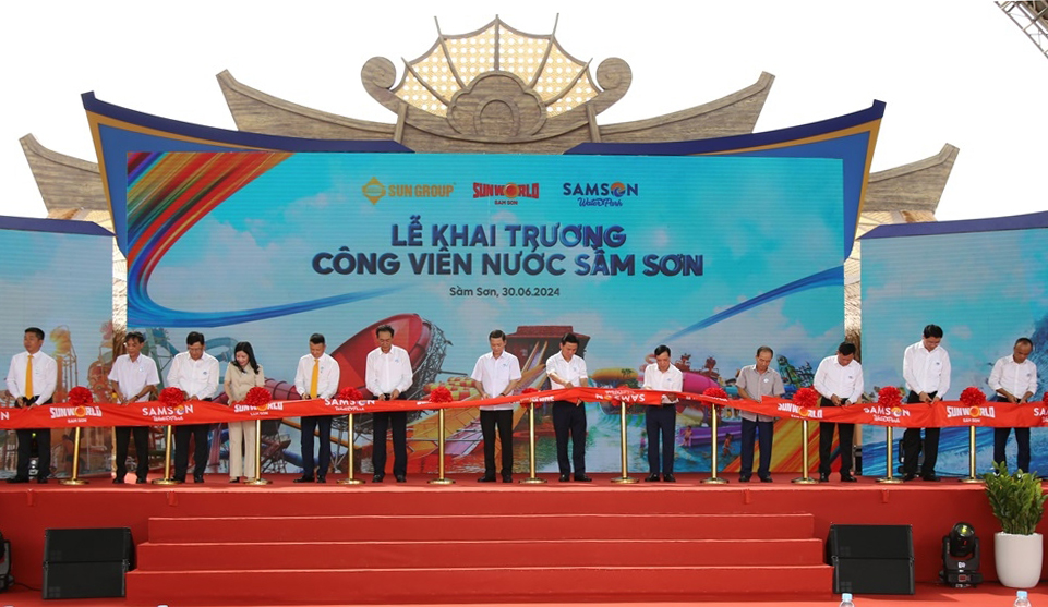 Khai trương Công viên nước SunWorld Sầm Sơn