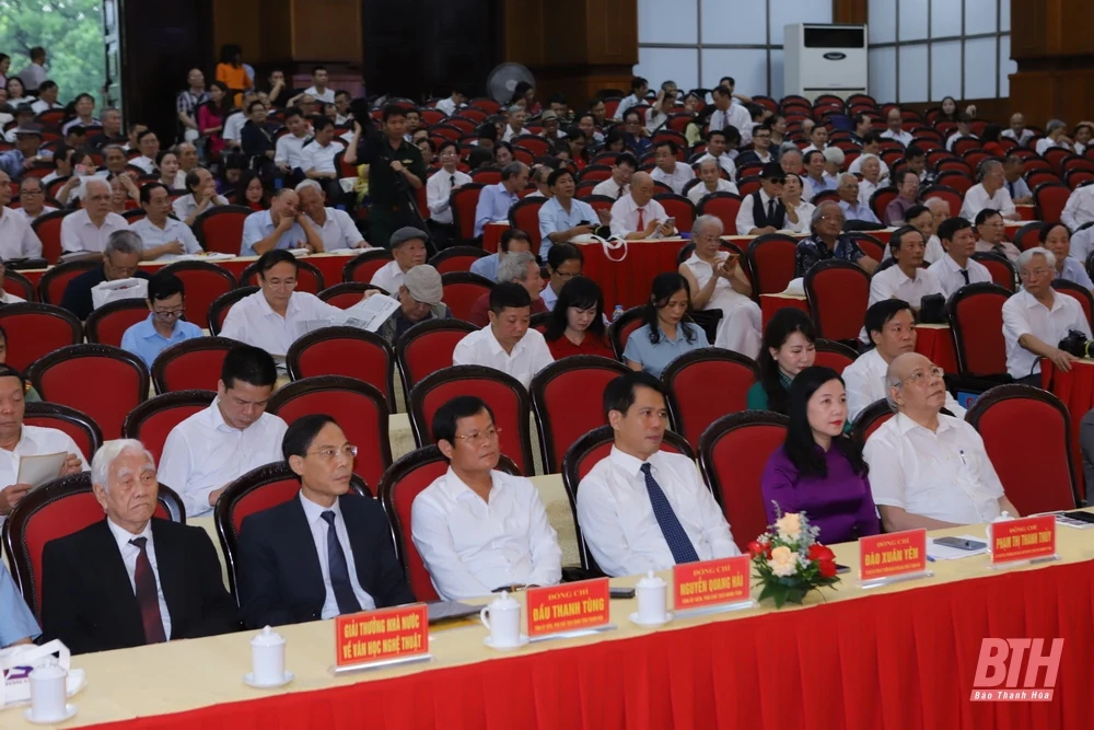 “Đoàn kết - Trách nhiệm - Sáng tạo - Cống hiến, vì một nền văn học - nghệ thuật tiên tiến, đậm đà bản sắc dân tộc, có nhiều tác phẩm giá trị cao, góp phần xây dựng quê hương giàu đẹp, văn minh” <sup>(*)</sup>
