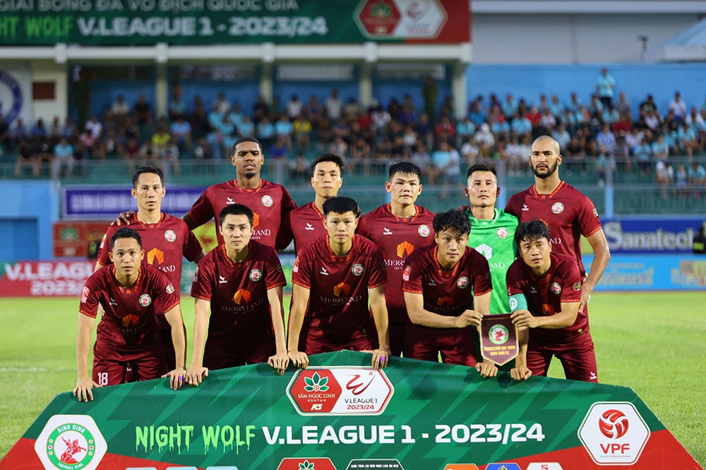 Vòng 25 V.League 1: Thép Xanh Nam Định sẽ đăng quang ngôi vô địch trước 1 vòng đấu?