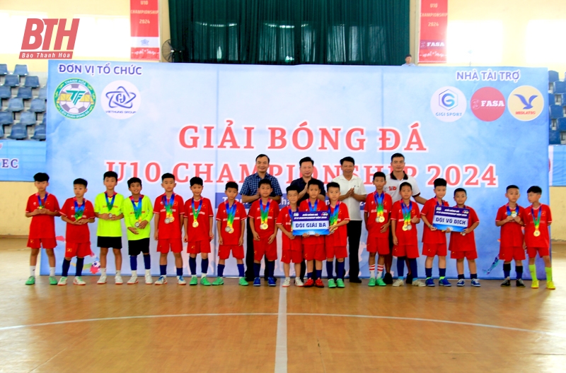 U10 Việt Hùng Thanh Hóa và U9 Gia Bảo Hải Dương vô địch Giải bóng đá U10 Championship 2024