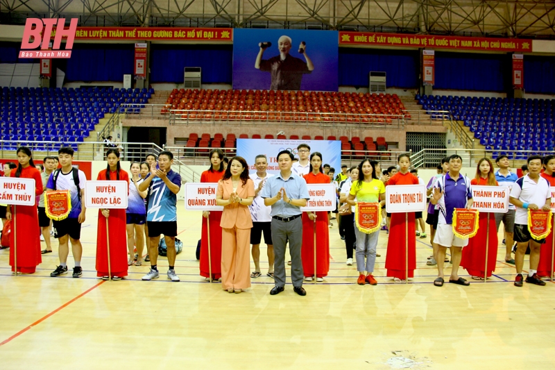 Khai mạc Giải cầu lông, bóng bàn gia đình tỉnh Thanh Hóa năm 2024