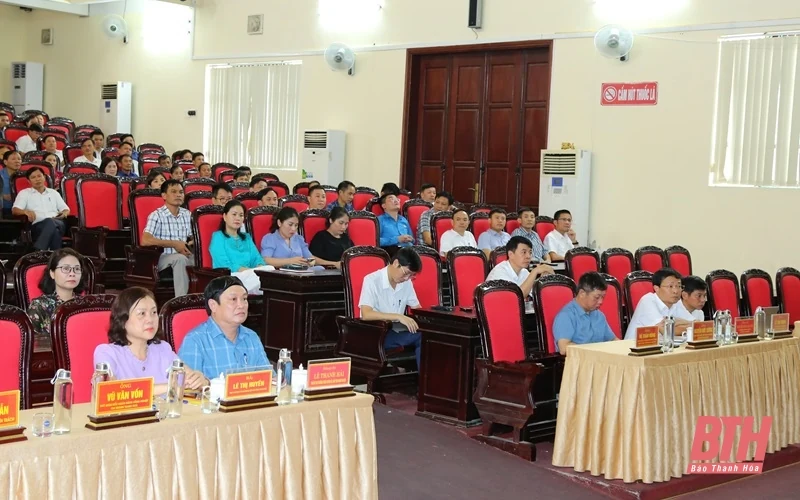 Đoàn ĐBQH tỉnh Thanh Hoá tiếp xúc cử tri huyện Đông Sơn
