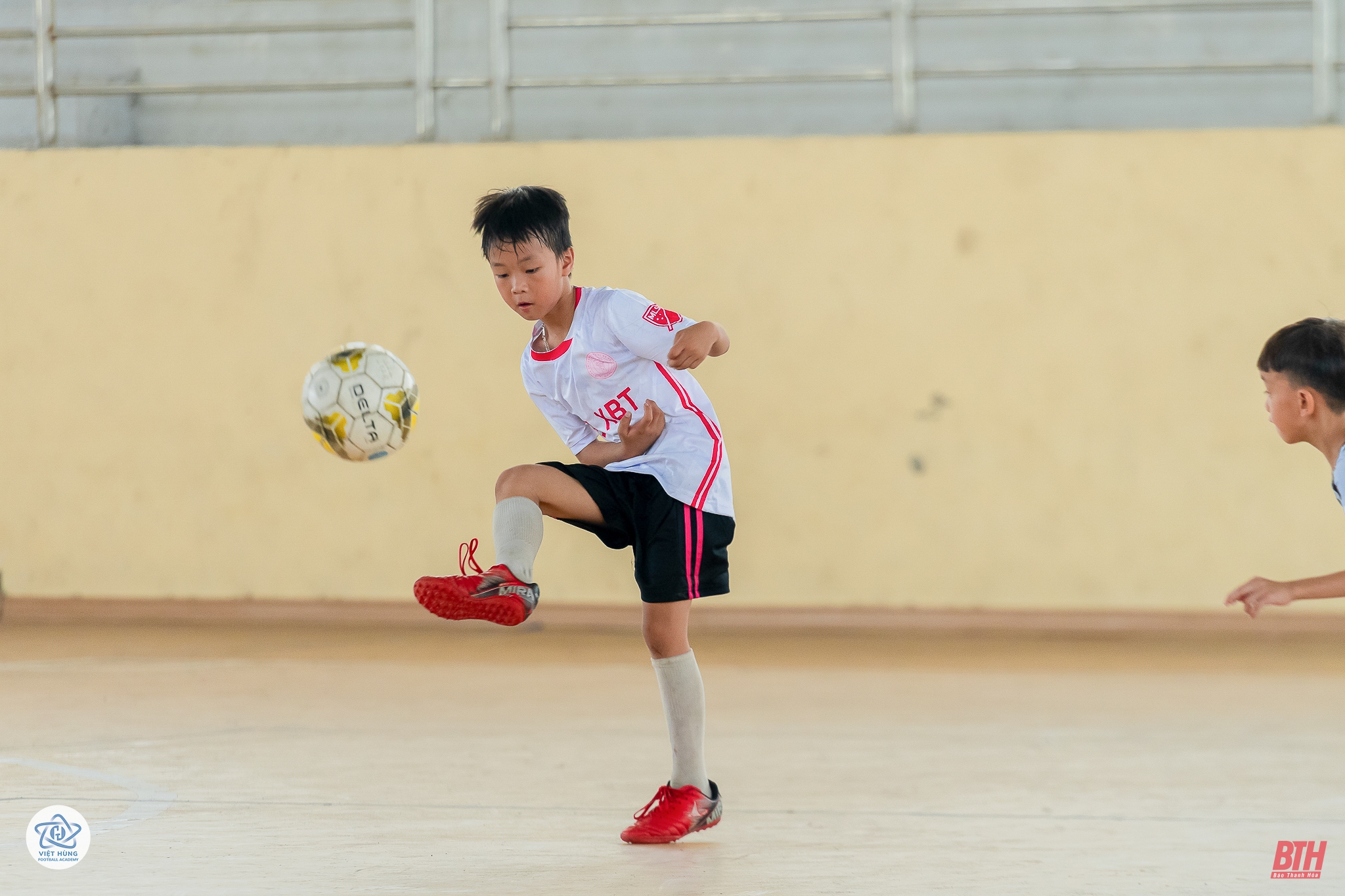 U8 và U10 Thanh Thái Thiệu Hoá: “Đá đẹp, cổ vũ đẹp”
