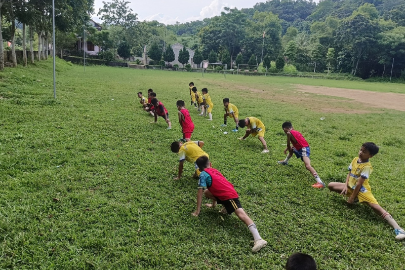 Bá Thước ráo riết tập luyện, quyết tâm vượt qua vòng bảng tại Giải bóng đá Nhi đồng Cúp Báo Thanh Hoá lần III - năm 2024