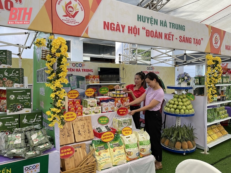 Trưng bày sản phẩm OCOP tiêu biểu tại Đại hội đại biểu MTTQ Việt Nam tỉnh lần thứ XV