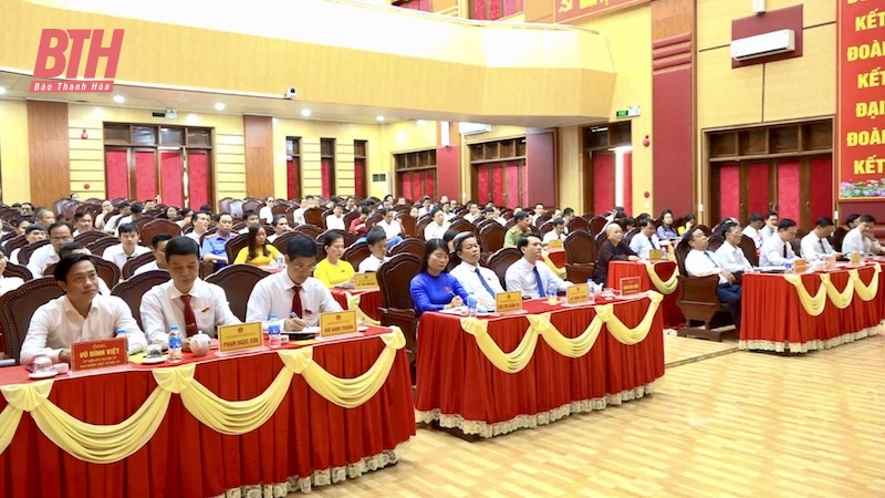 Kỳ họp thứ 20 HĐND huyện Vĩnh Lộc xem xét, quyết nghị 12 nghị quyết