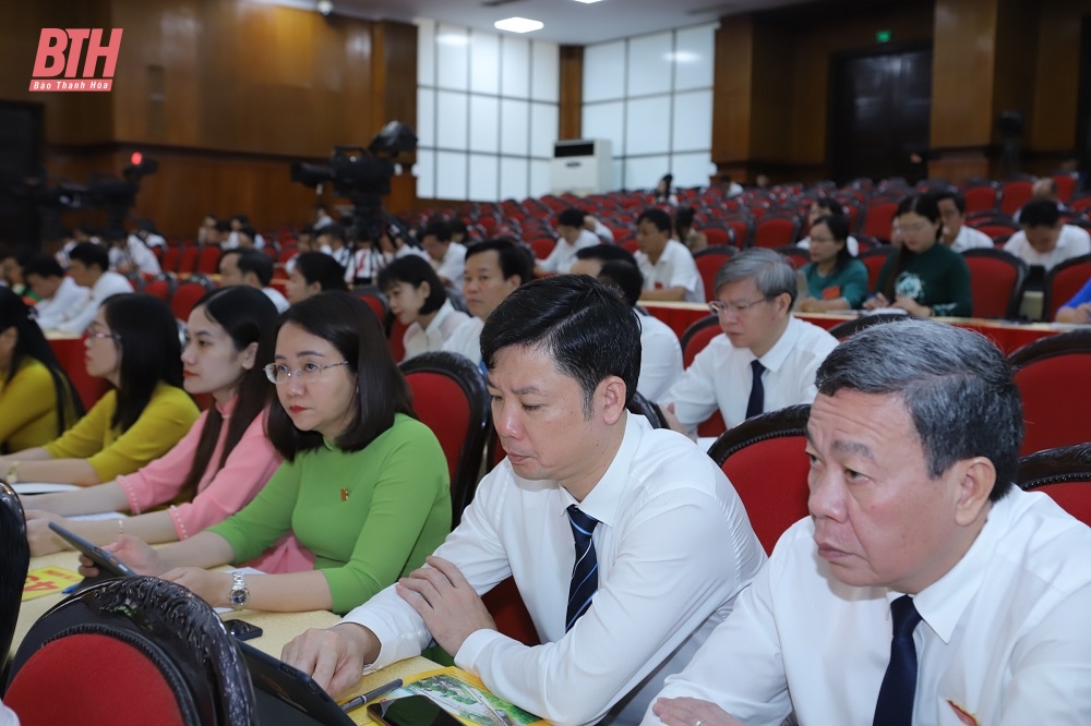 Kỳ họp thứ 20, HĐND cá cược bóng đá m88 khóa XVIII: Chủ tịch UBND cá cược bóng đá m88 Đỗ Minh Tuấn tiếp thu, giải trình những vấn đề đại biểu và cử tri quan tâm