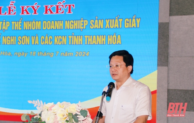 Ký kết thỏa ước lao động tập thể nhóm doanh nghiệp sản xuất giầy tại Khu Kinh tế Nghi Sơn và các Khu công nghiệp tỉnh