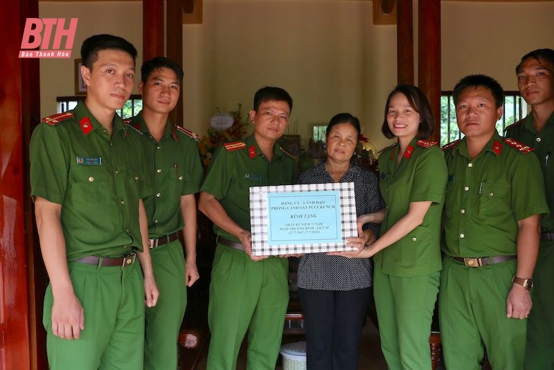 Sống, làm việc xứng đáng với sự hy sinh cao cả của cha 