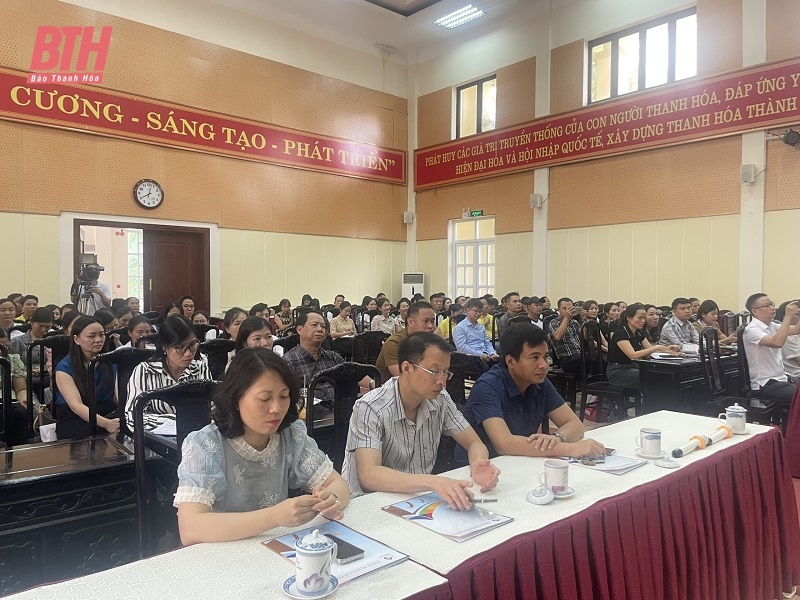 Khai giảng lớp bồi dưỡng nghiệp vụ hướng dẫn viên du lịch năm 2024
