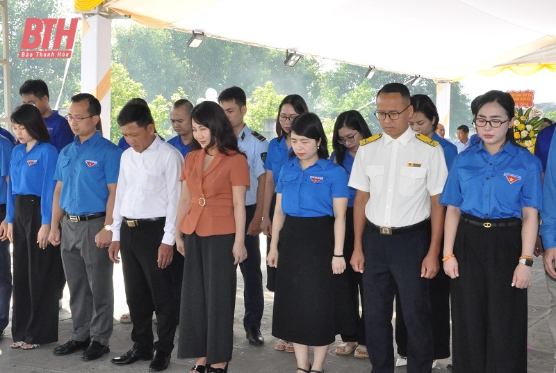 Đoàn Khối Cơ quan và Doanh nghiệp tỉnh tổ chức các hoạt động tri ân nhân kỷ niệm ngày Thương binh - Liệt sĩ
