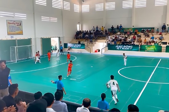 “Nghi vấn gian lận tuổi cầu thủ nhí Nghệ An”: Gian lận tuổi sẽ bị xử lý như thế nào?