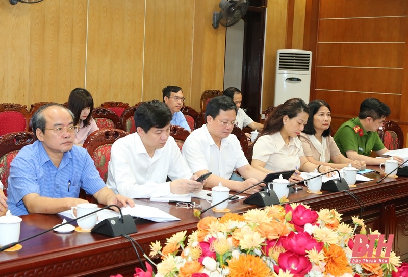 Đẩy mạnh cải cách thủ tục hành chính phục vụ người dân và doanh nghiệp