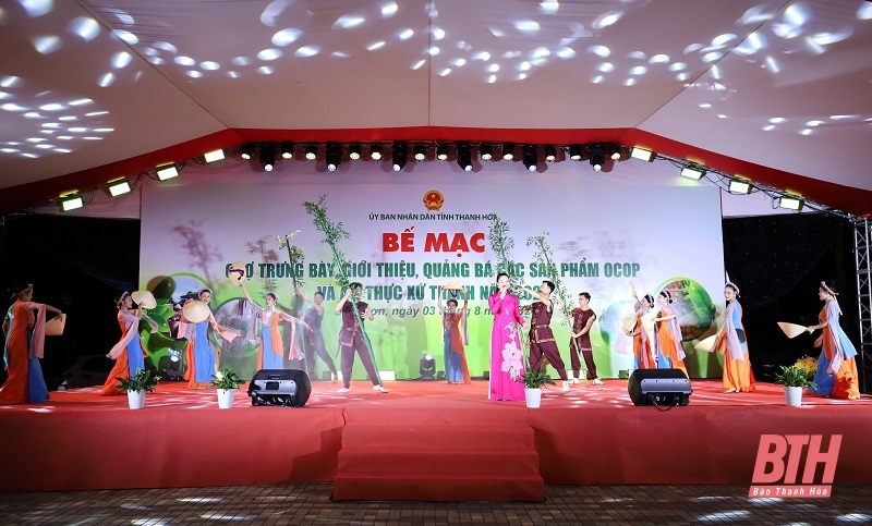 Bế mạc Chợ trưng bày, giới thiệu, quảng bá các link vào m88 mới nhất và ẩm thực xứ Thanh năm 2024