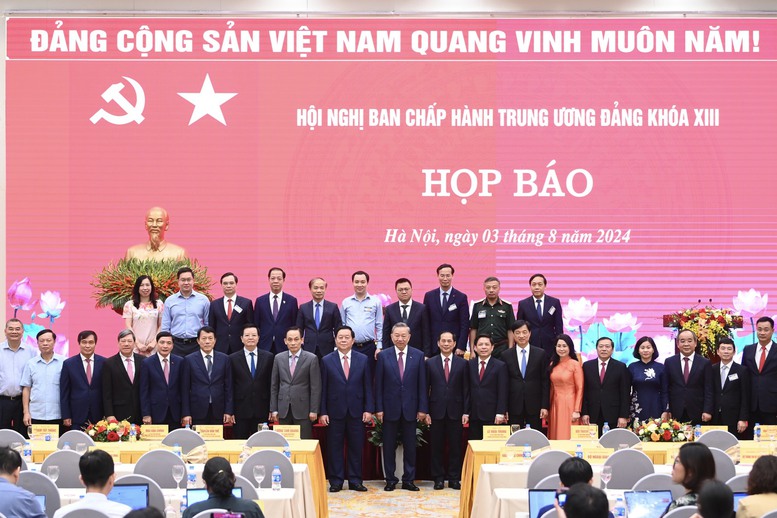 Tổng Bí thư, Chủ tịch nước Tô Lâm: Phát huy cao nhất tinh thần tự chủ, tự tin, tự lực, tự cường, tự hào dân tộc