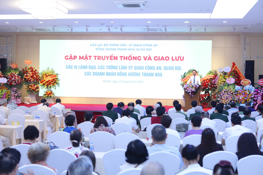 Lãnh đạo tỉnh gặp mặt thân mật các tướng lĩnh, sĩ quan công an, quân đội, các doanh nghiệp đồng hương Thanh Hóa tại Hà Nội