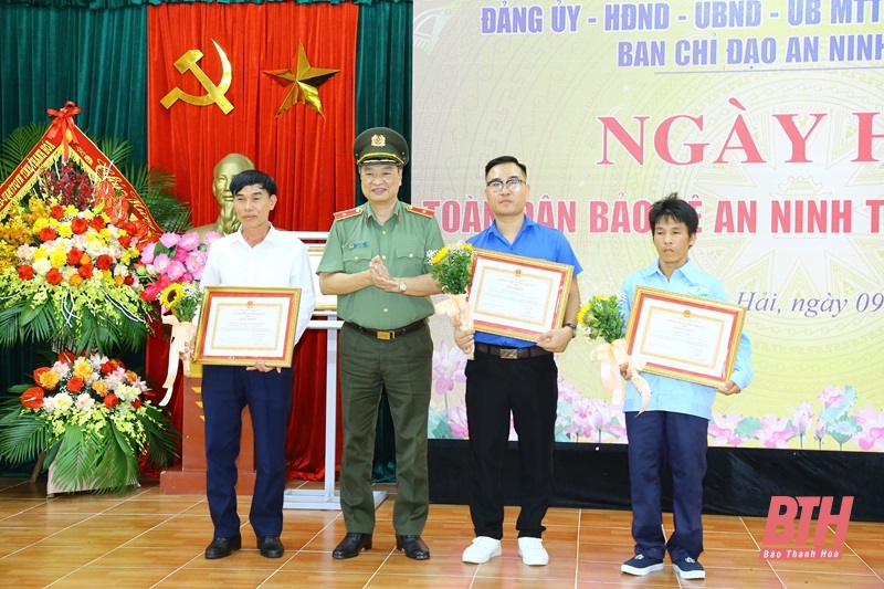 Giám đốc Công an tỉnh Trần Phú Hà dự “Ngày hội toàn dân bảo vệ an ninh Tổ quốc năm 2024” tại TP Thanh Hóa