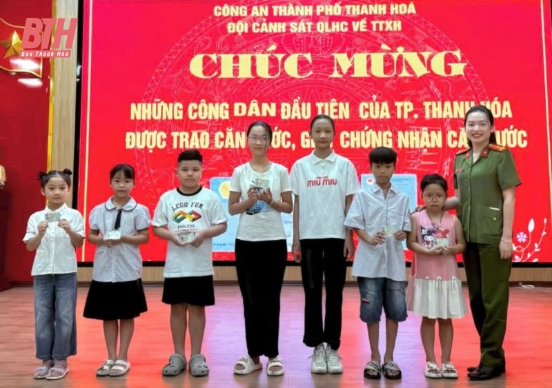 cá cược bóng đá m88 đứng thứ 3 toàn quốc về số lượng hồ sơ cấp thẻ căn cước