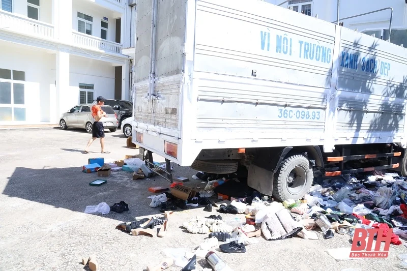 Tiêu hủy 249 lô hàng bị thu giữ vi phạm hành chính trị giá hơn 1,3 tỷ đồng