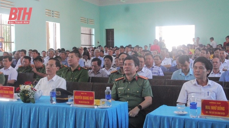 Phó Chủ tịch UBND tỉnh Đầu Thanh Tùng dự “Ngày hội toàn dân bảo vệ an ninh Tổ quốc năm 2024” tại Nga Sơn