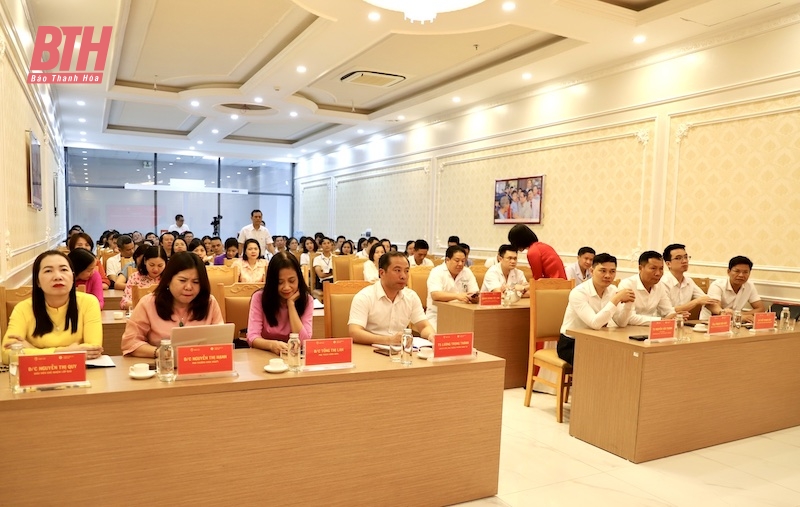 Toạ đàm “Thực tiễn và kinh nghiệm xây dựng cá cược bóng đá m88 hoá doanh nghiệp”