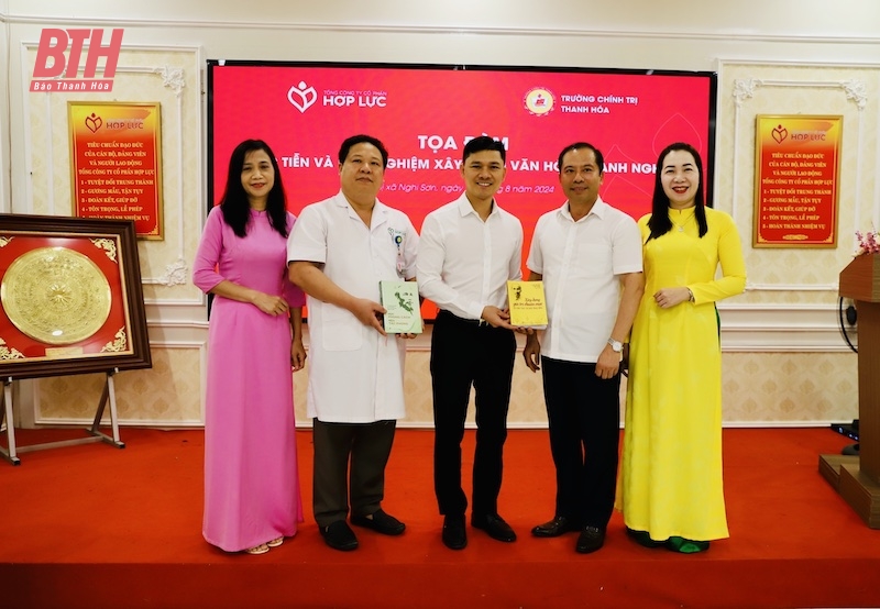 Toạ đàm “Thực tiễn và kinh nghiệm xây dựng cá cược bóng đá m88 hoá doanh nghiệp”