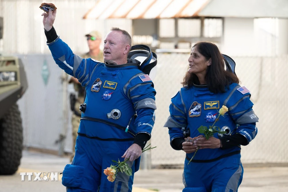 NASA nêu thời điểm giải cứu phi hành gia mắc kẹt trên ISS