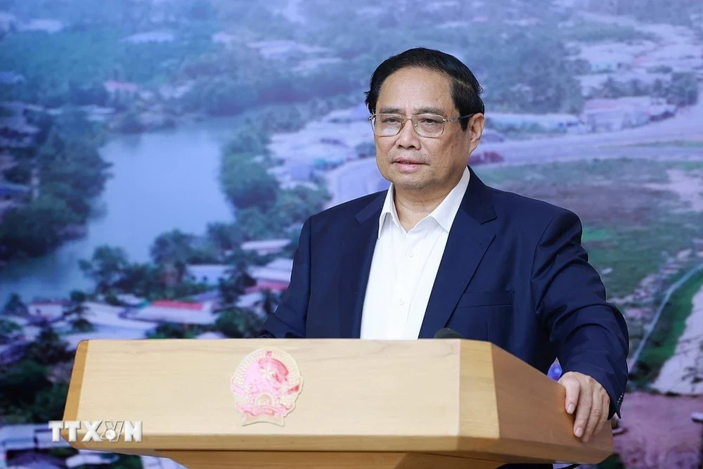 “Phát triển hạ tầng, vừa tạo không gian phát triển, vừa thúc đẩy tăng trưởng”