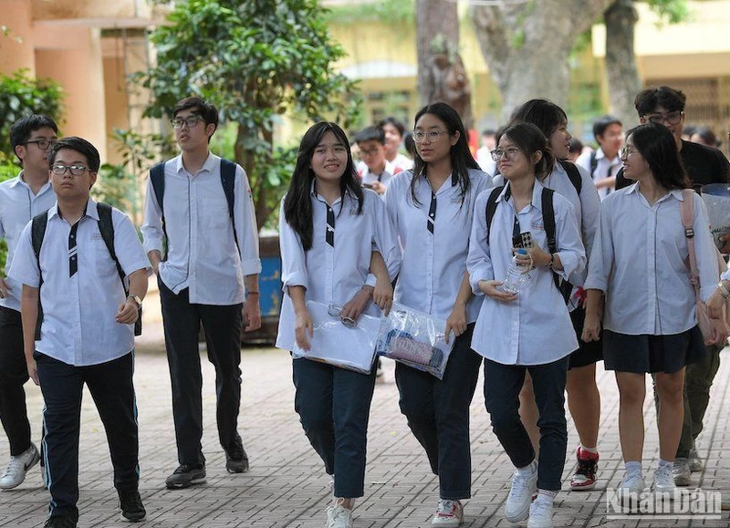 Thí sinh trúng tuyển đại học phải xác nhận nhập học trực tuyến trước chiều 27/8
