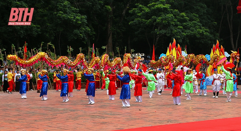 Để cái “bắt tay” du lịch đi vào thực chất (Bài 2): Tránh “trùng” để đi cùng