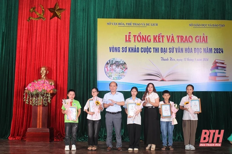 6 học sinh xuất sắc đạt giải nhất vòng sơ khảo Cuộc thi Đại sứ m88 cá cược thể thao trực tuyến năm 2024
