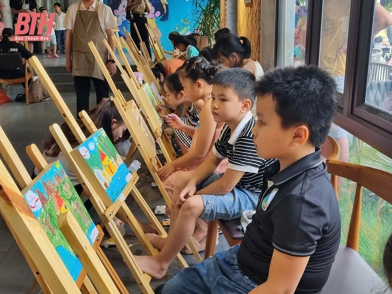 “Gia đình của em” khơi dậy tình yêu nghệ thuật và sự gắn kết gia đình