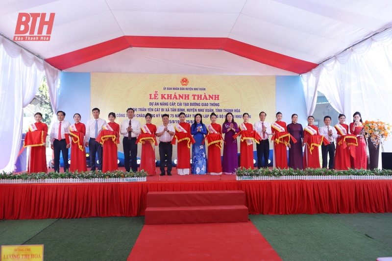 Khánh thành dự án đường giao thông từ thị trấn Yên Cát đi xã Tân Bình