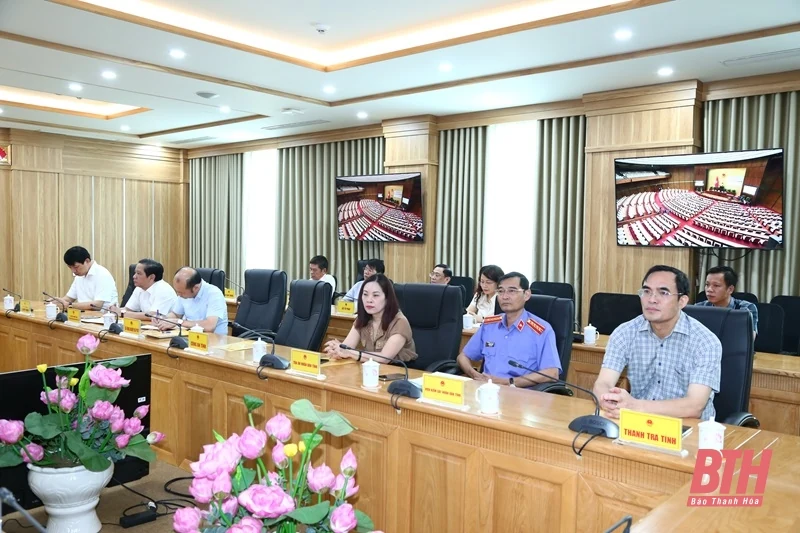 Phiên họp thứ 36 của Ủy ban Thường vụ Quốc hội: Chất m88 cá cược thể thao trực tuyến và trả lời chất m88 cá cược thể thao trực tuyến đối với 2 nhóm m88 cá cược thể thao trực tuyến đề
