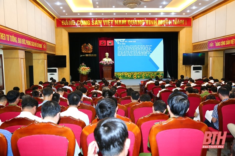 Tiếp tục đẩy mạnh phong trào toàn dân bảo vệ an ninh Tổ quốc trong cơ quan, doanh nghiệp, nhà trường