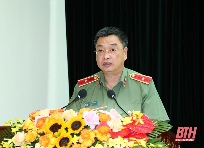 Tiếp tục đẩy mạnh phong trào toàn dân bảo vệ an ninh Tổ quốc trong cơ quan, doanh nghiệp, nhà trường
