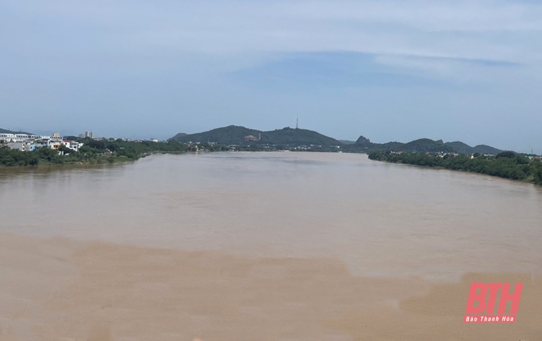 Toàn cảnh mưa lũ tại Thanh Hóa ngày 8/9